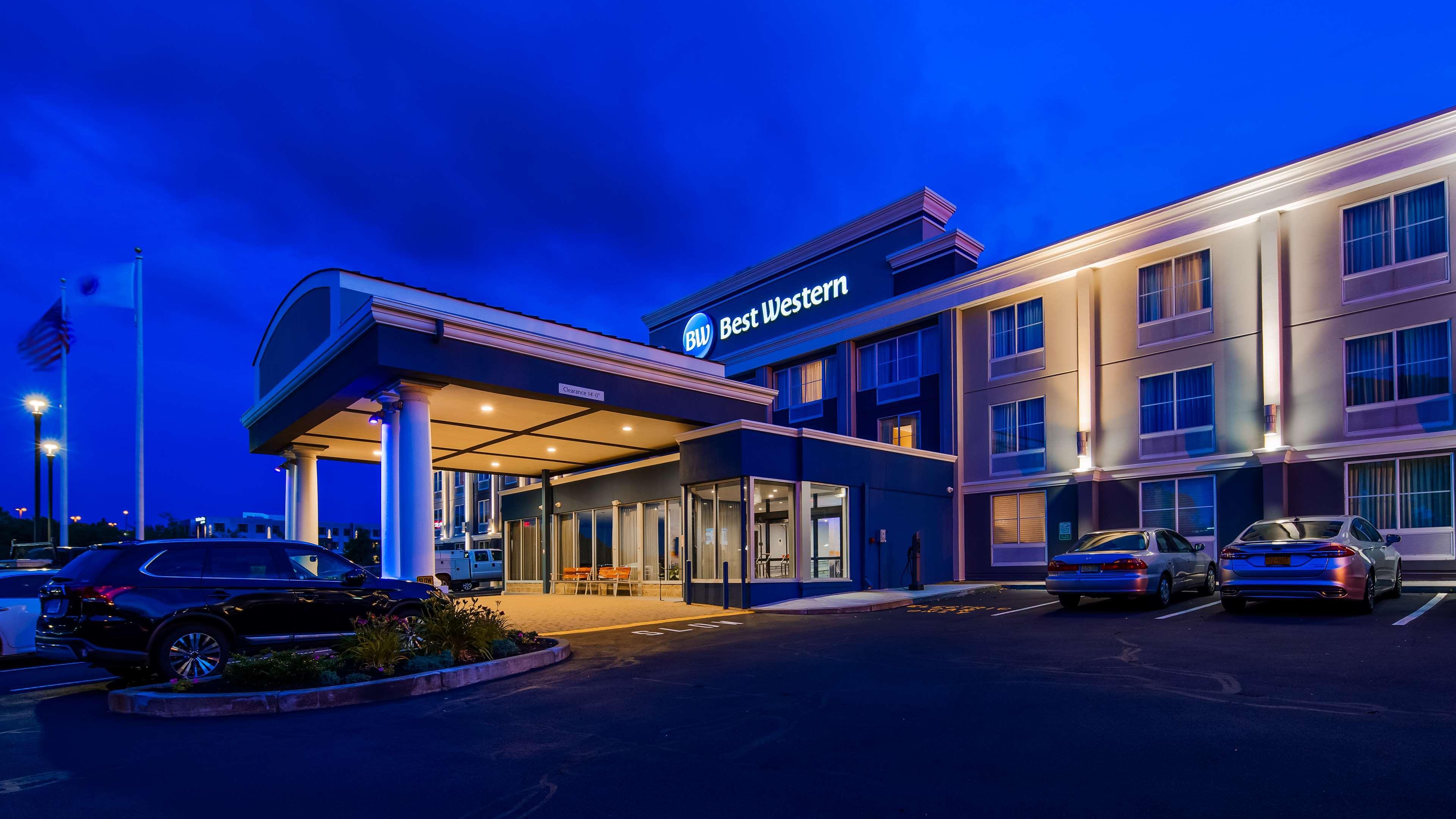 Best Western Plus Hanes Mall Winston-Salem Exterior photo