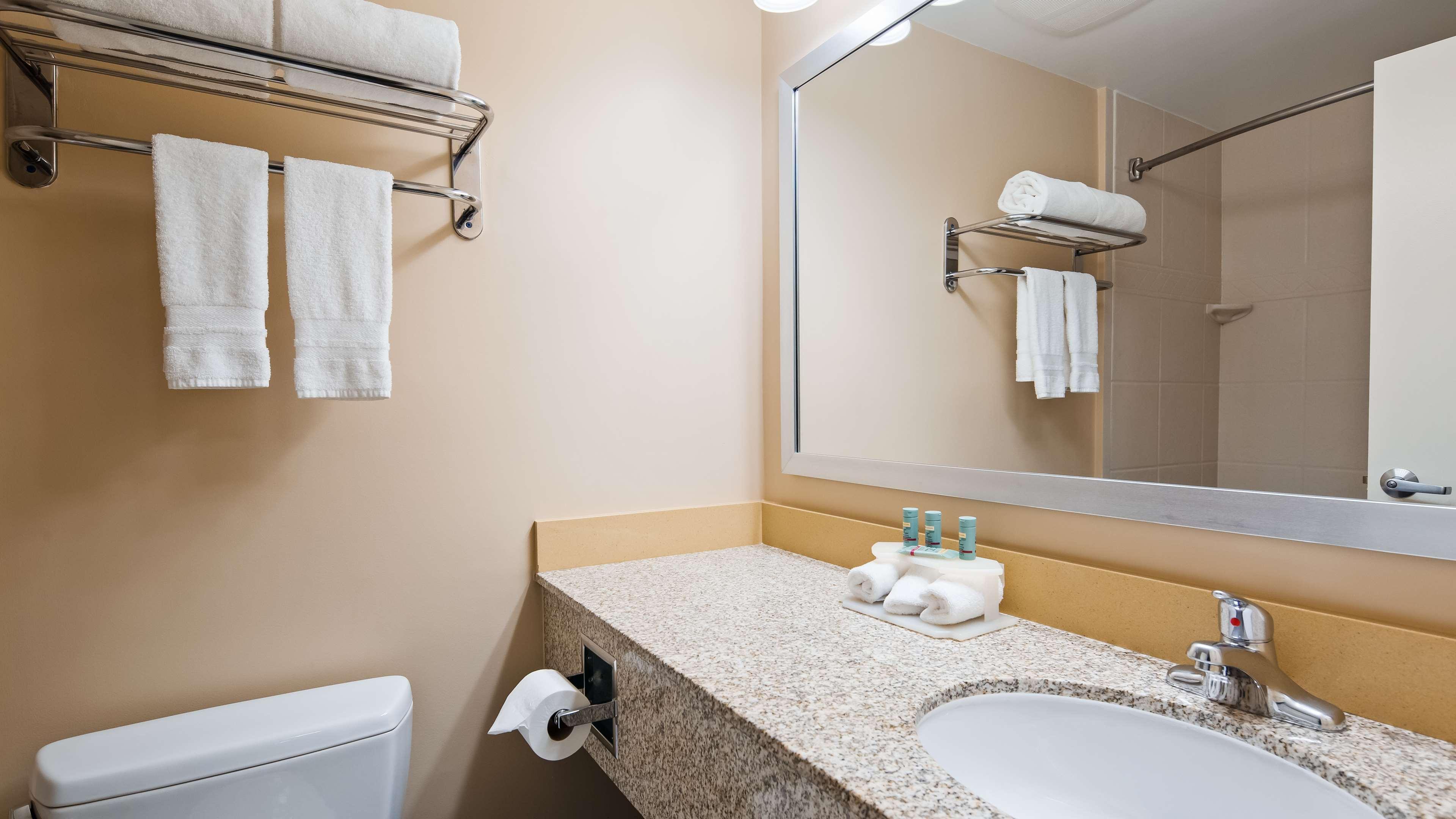 Best Western Plus Hanes Mall Winston-Salem Exterior photo