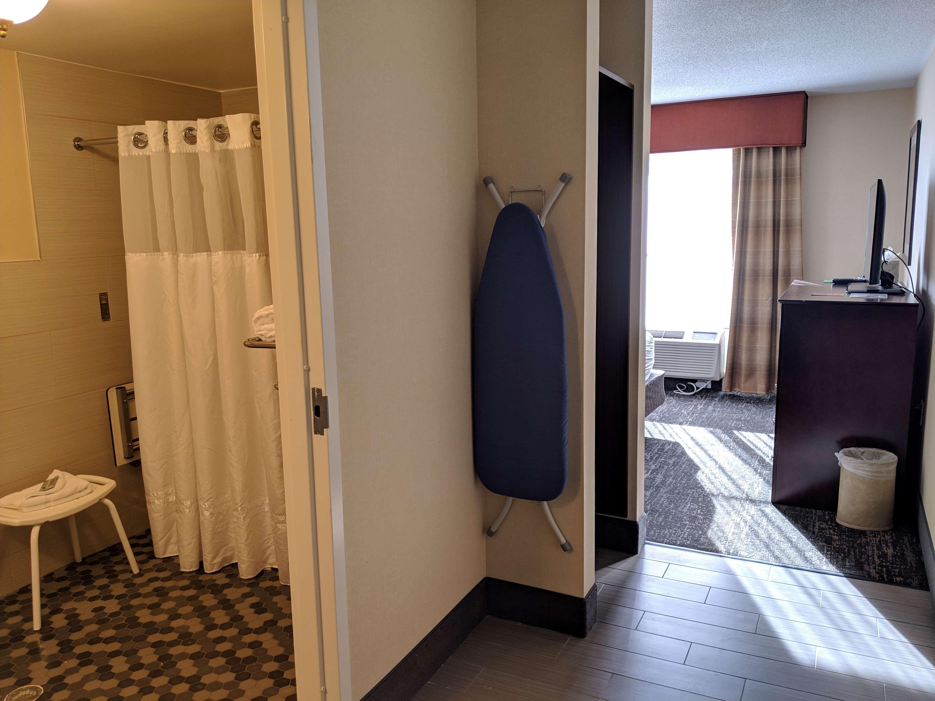 Best Western Plus Hanes Mall Winston-Salem Exterior photo