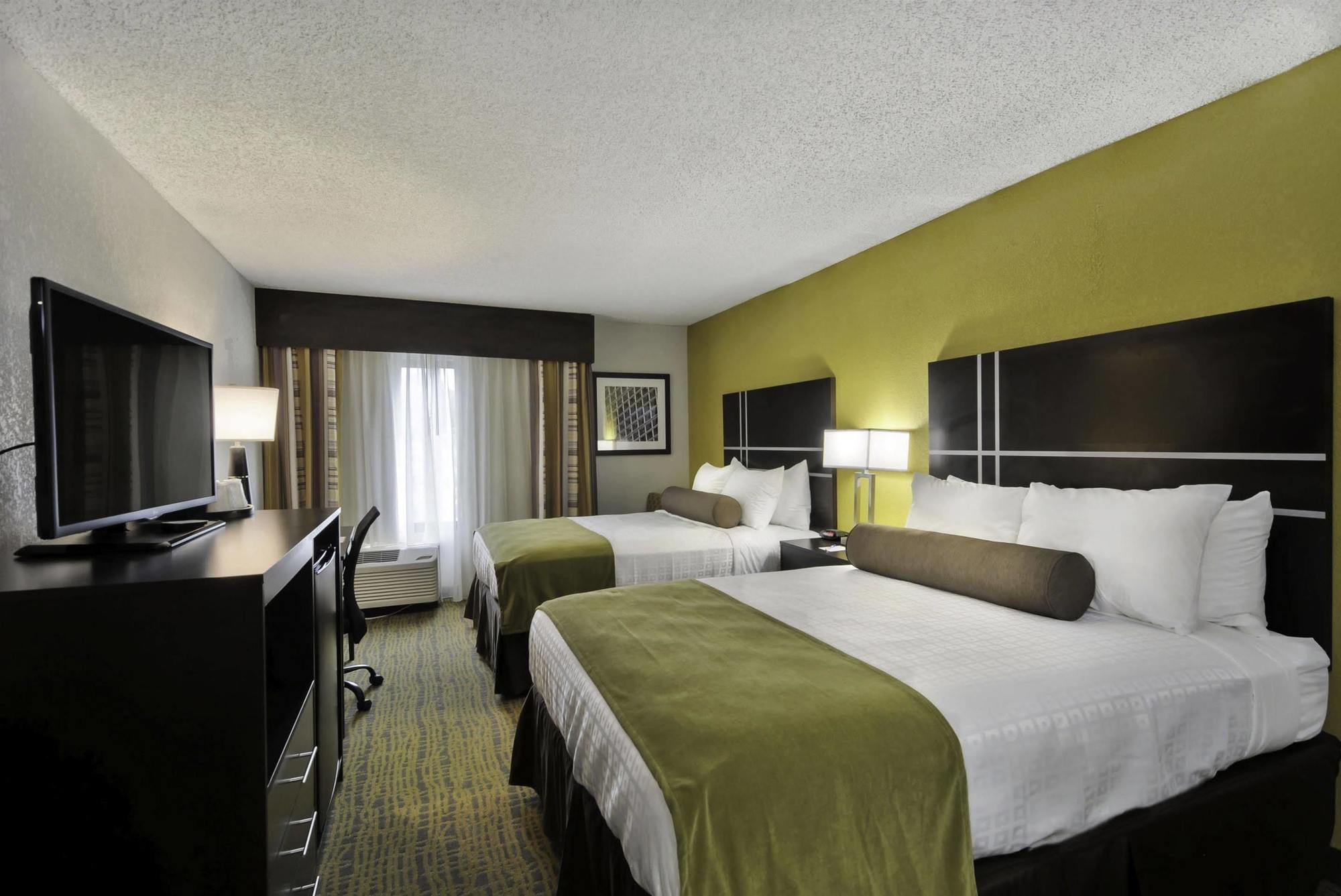 Best Western Plus Hanes Mall Winston-Salem Exterior photo