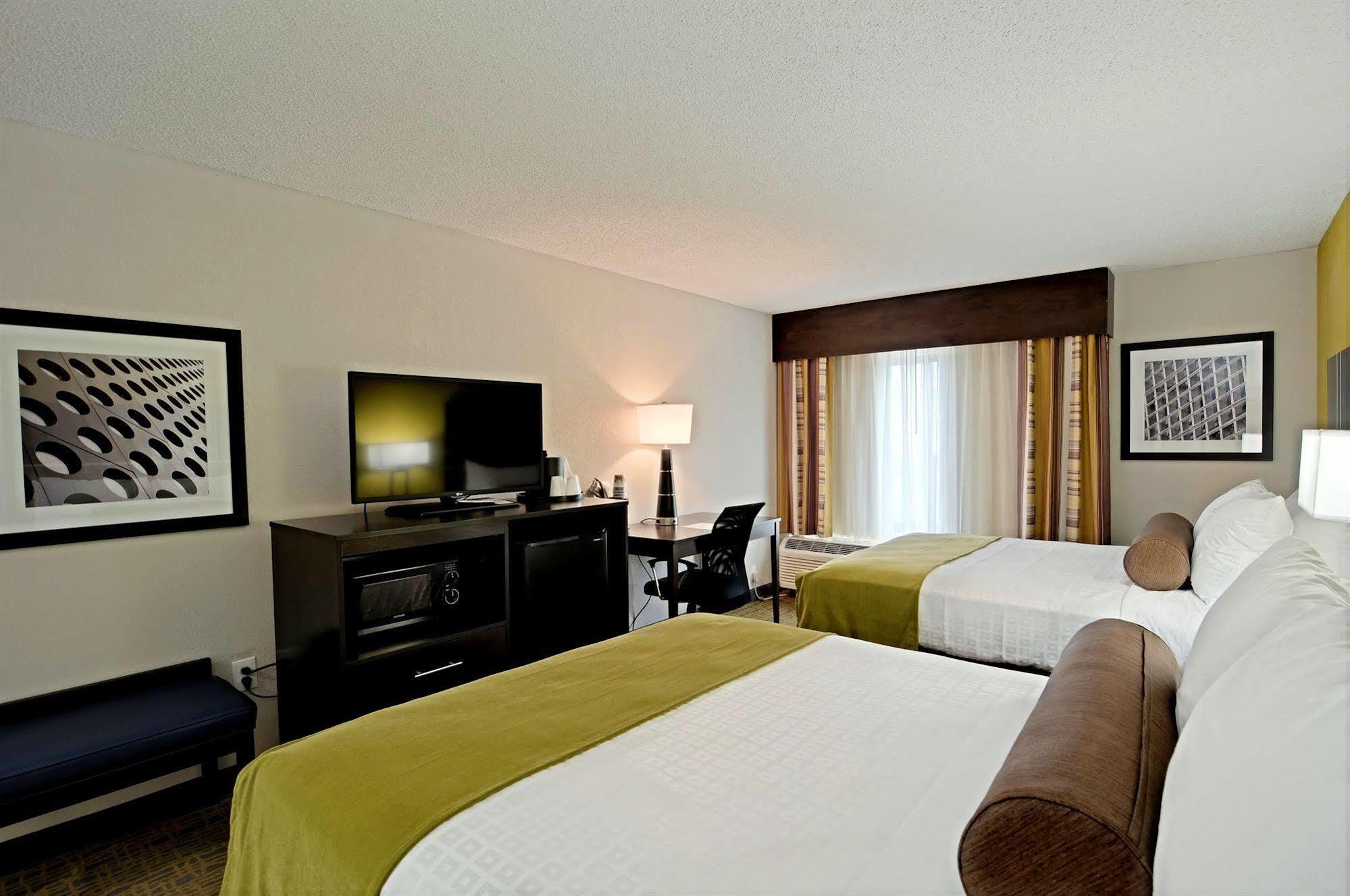 Best Western Plus Hanes Mall Winston-Salem Exterior photo