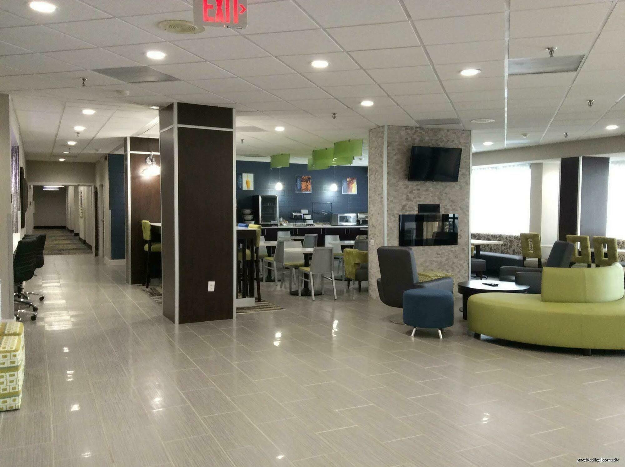 Best Western Plus Hanes Mall Winston-Salem Exterior photo
